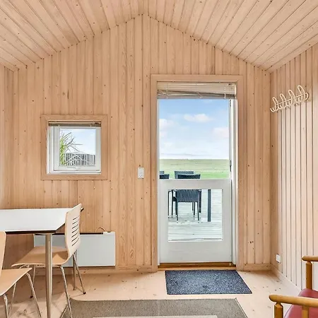 Lovely In With Kitchen