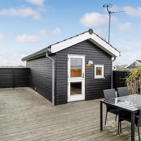 Casa vacanze Lovely In With Kitchen Fredericia