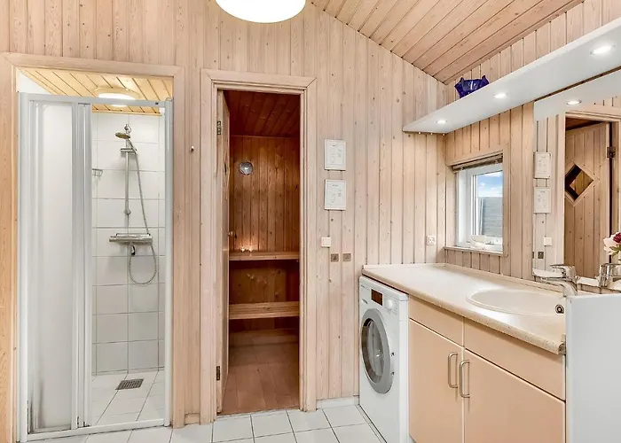 Lovely In With Kitchen Fredericia